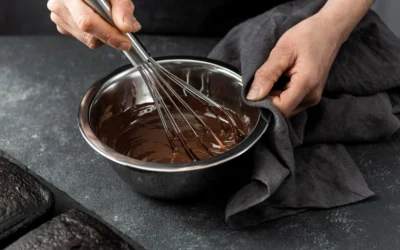 Perbedaan Ganache dan Glaze yang Harus Kamu Tahu Sebelum Menghias Kue